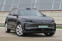 Voyah Free+, 09.2025 г.в, 1.5 бензин/гибрид, 4х4, АКПП